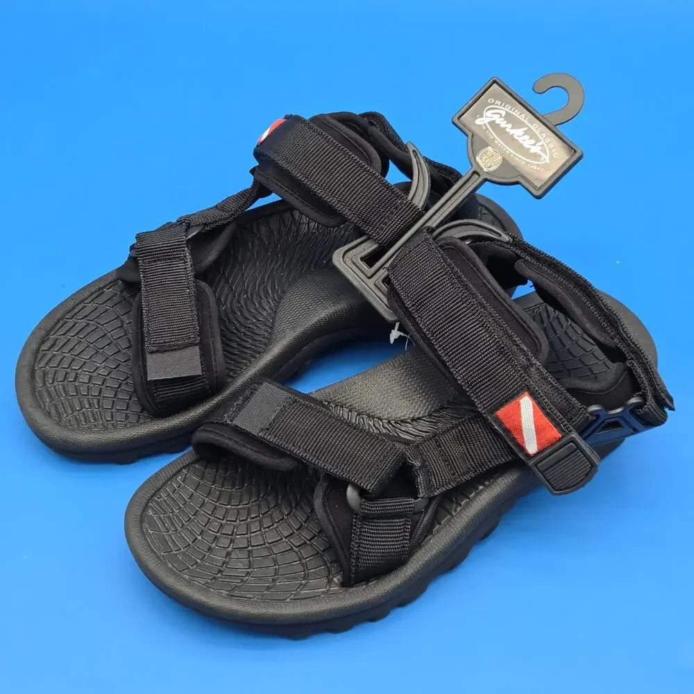 Gurkee’s Sport Sandals Mens 8 Black Water Hiking Adjustable Strap NWT